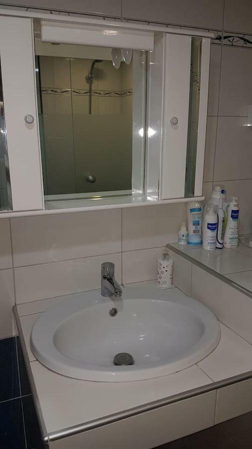 Luxury Apartment On The First Line ! Nea Kallikrateia Екстер'єр фото