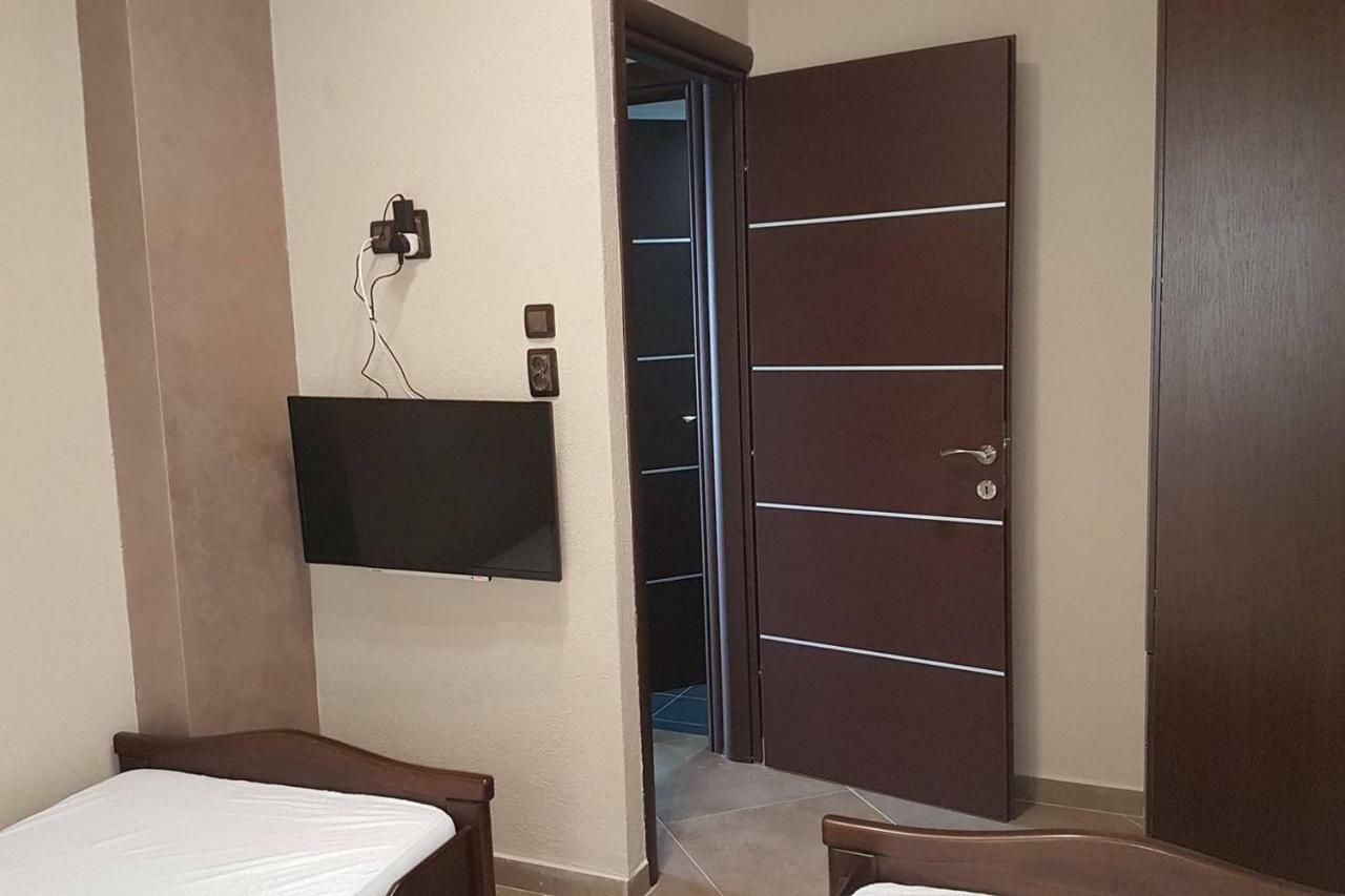 Luxury Apartment On The First Line ! Nea Kallikrateia Екстер'єр фото