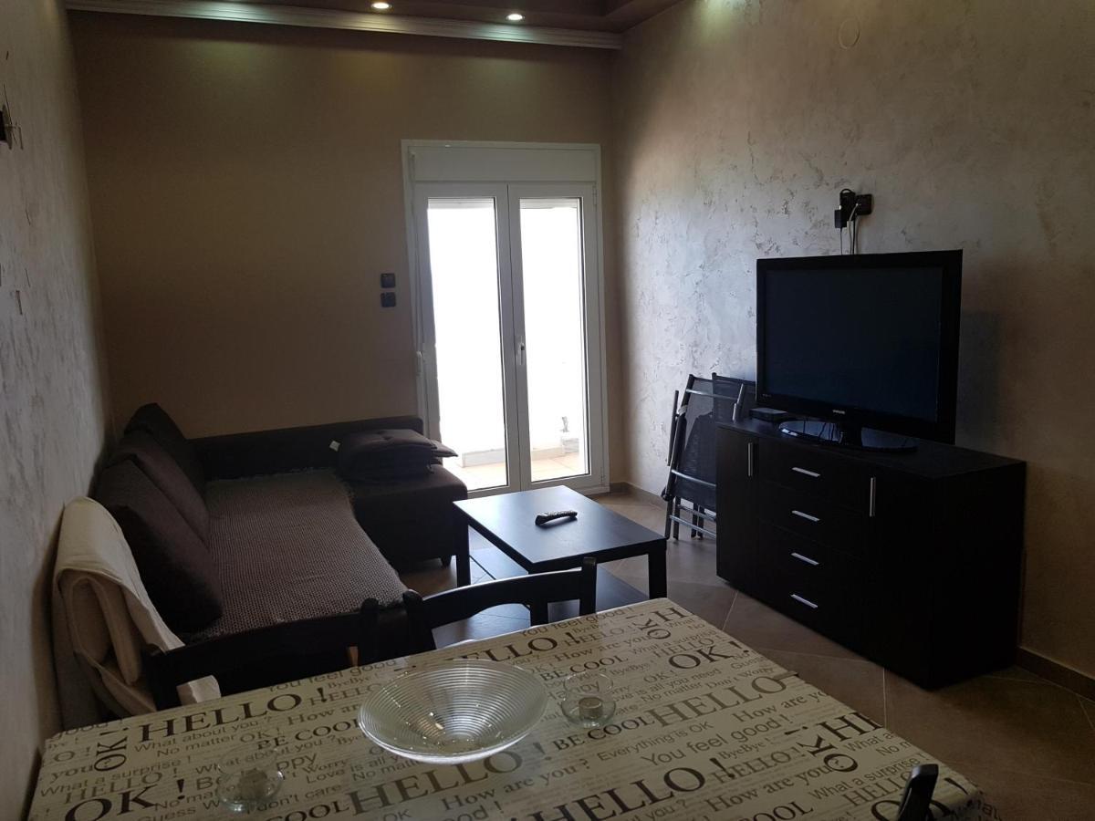 Luxury Apartment On The First Line ! Nea Kallikrateia Екстер'єр фото